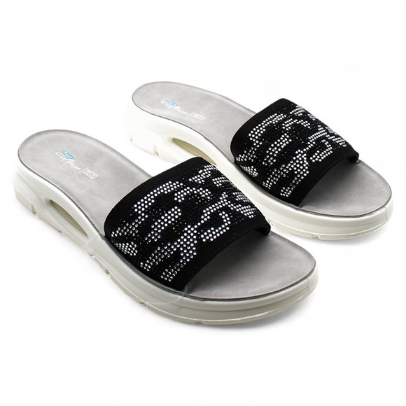 NWT NIB Aqua Collage Stylish Black w rhinestones Slide Sandals Womens Sz 6 - Picture 9 of 14